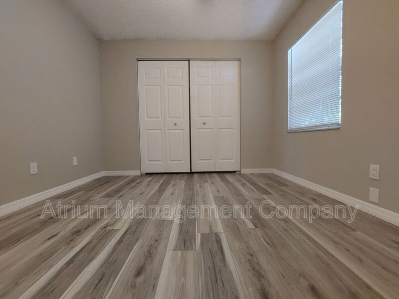 Coming SOON! Lakeland 2 Bed / 1 Bath Apartment - RENT SPECIAL! 50% OFF OF FIRST MONTH'S RENT property image
