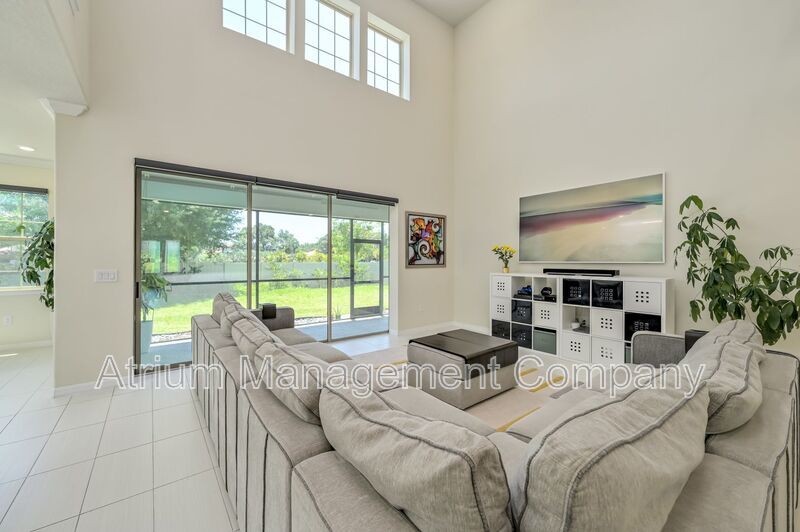 Luxury 5 Bedroom 5 Bath in Tampa Bay Area!!! Available 1/10/2026 property image