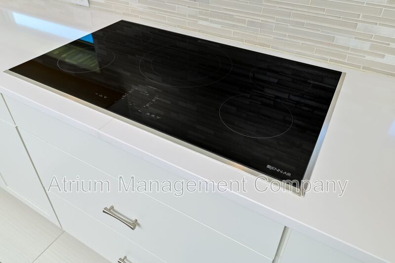 Luxury 5 Bedroom 5 Bath in Tampa Bay Area!!! Available 1/10/2026 property image