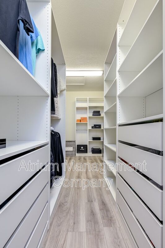 Luxury 5 Bedroom 5 Bath in Tampa Bay Area!!! Available 1/10/2026 property image