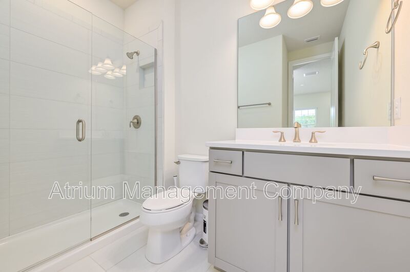 Luxury 5 Bedroom 5 Bath in Tampa Bay Area!!! Available 1/10/2026 property image