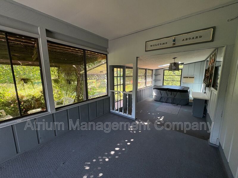 Spacious 3-Bedroom Home in Beautiful DeBary – Comfort, Style & Relaxation! property image