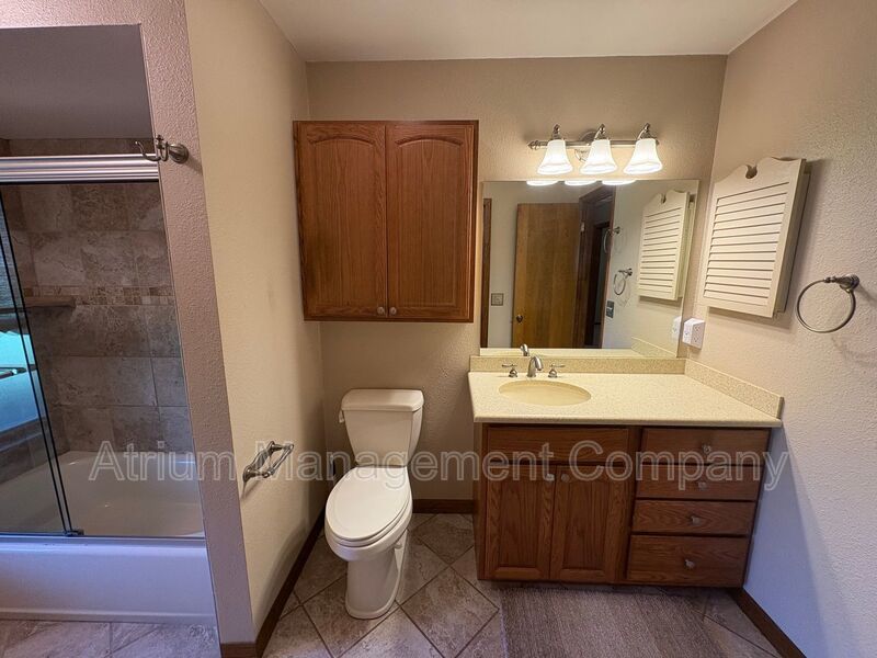 Spacious 3-Bedroom Home in Beautiful DeBary – Comfort, Style & Relaxation! property image