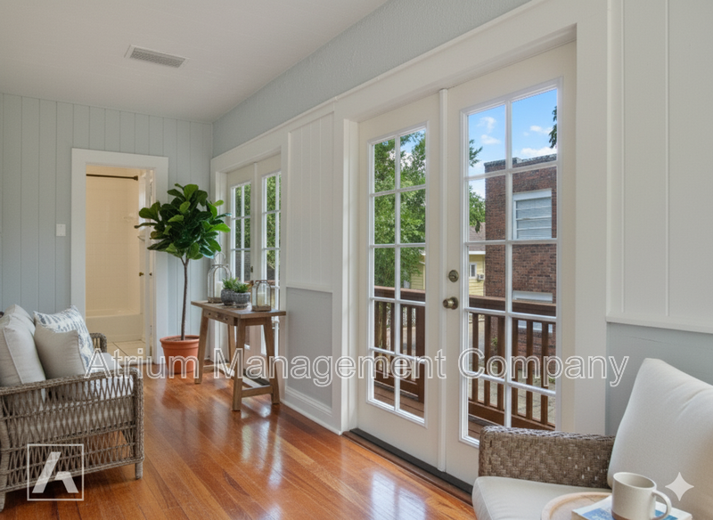 Stunning 2nd Floor Studio with Enclosed Solarium property image