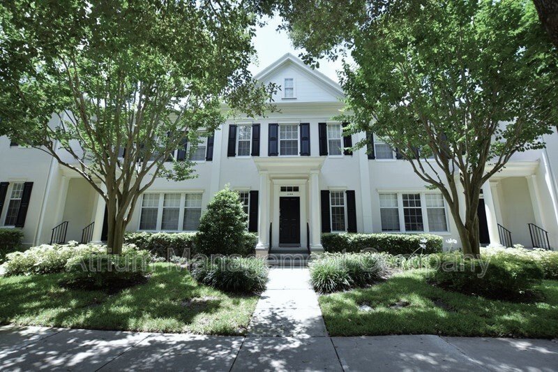 Amazing 2 Bedroom, 2.5 Bathroom Townhome in Baldwin Park – Near Downtown Orlando! property image