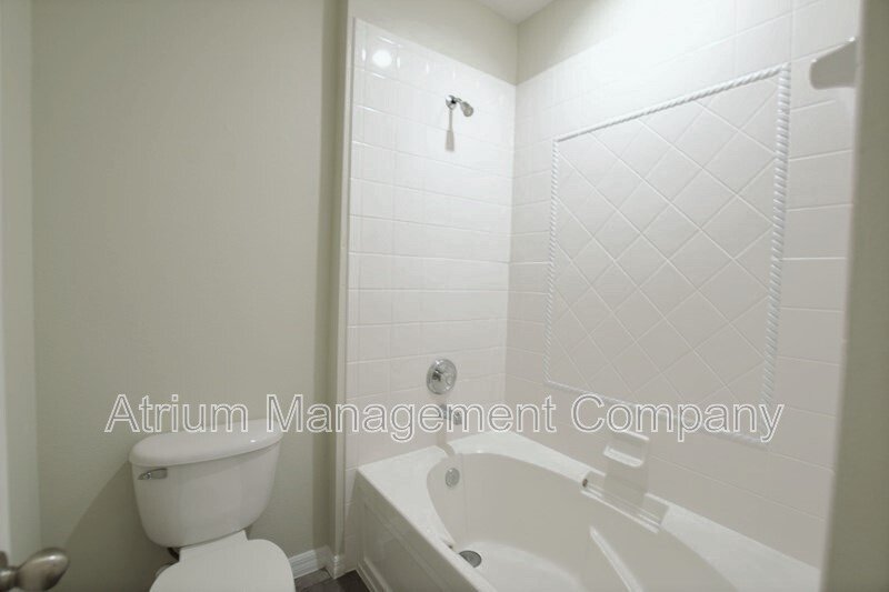 Amazing 2 Bedroom, 2.5 Bathroom Townhome in Baldwin Park – Near Downtown Orlando! property image