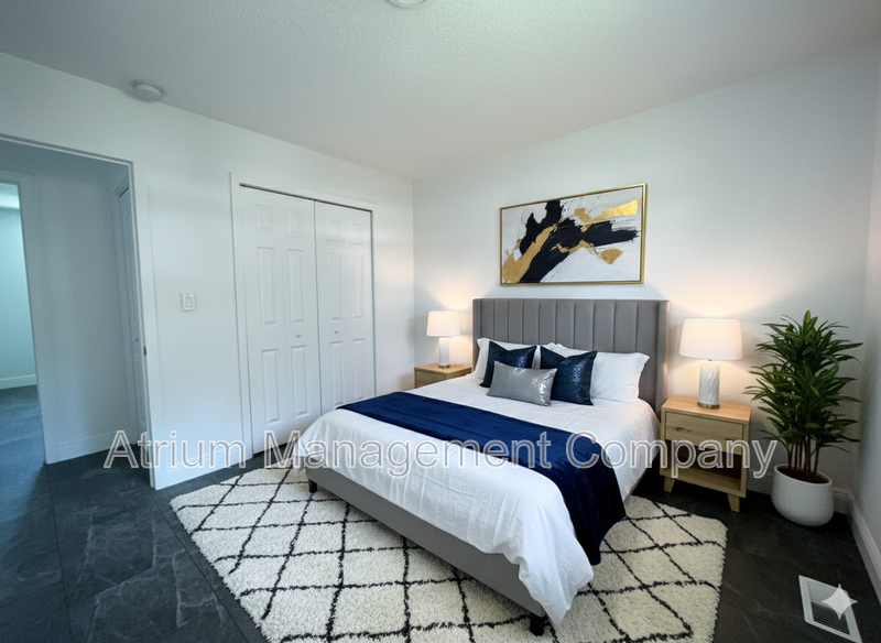 Fully Renovated 2 Bed, 1 Bath Duplex in the Heart of Kissimmee – Modern Upgrades Galore! property image