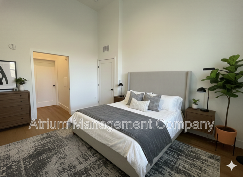 Beautiful 2/2 in the Milk District. ONE MONTH FREE!!!! property image