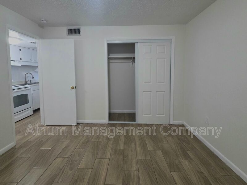 Cute 1 Bedroom, 1 Bathroom Apartment near downtown Lakeland! property image