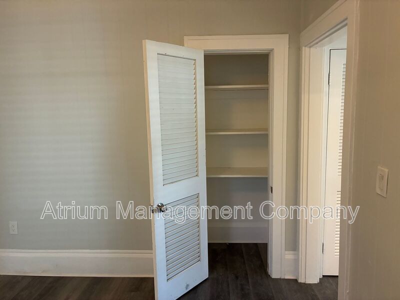 MODERN LUXURY. HISTORIC CHARM. Fully Renovated & Ready for Move-In at Lake Eola Heights property image