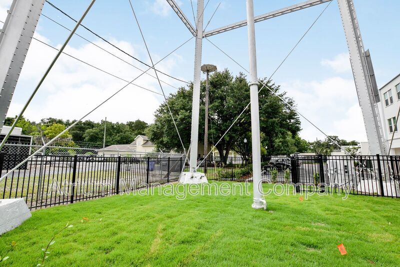 New Apartment Living in the Heart of Downtown Winter Garden, FL! One Bedroom/One Bath Available! property image