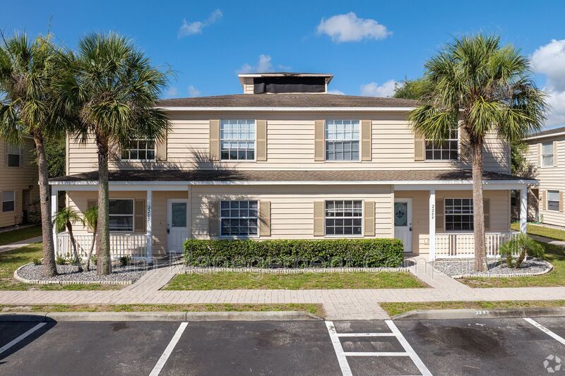 Spacious 4-Bed, 2.5-Bath Townhome – Minutes from the Indian River! property image