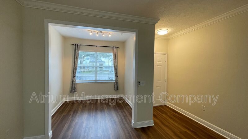 Available Now | First-Floor Condo with Washer & Dryer in Winter Garden property image