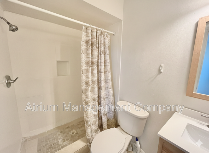 Charming Corner-Unit Townhome in the Heart of Kissimmee! property image