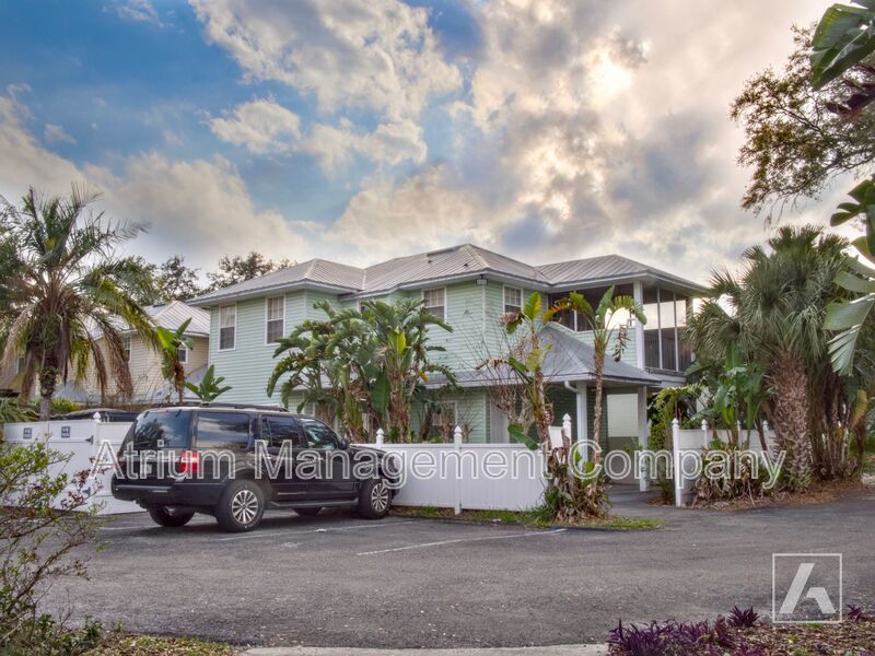 Beautiful College Park 2/1 available NOW!!! property image