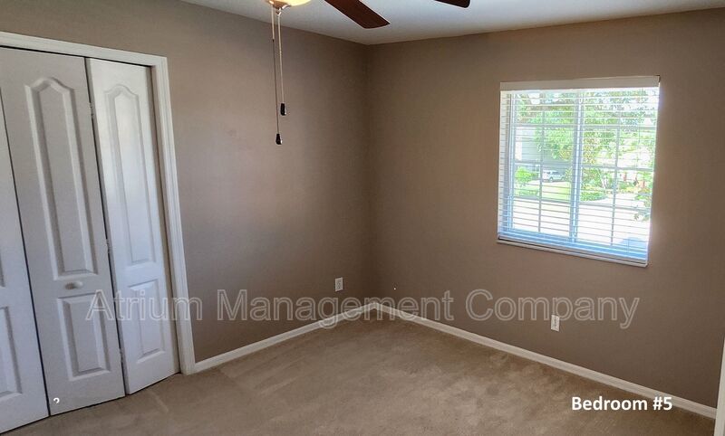 Elegant 5-Bed, 3.5-Bath Pool Home in Lake Mary’s Exclusive Magnolia Plantation – Guard Gated Luxury! property image