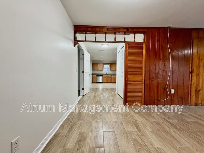 Charming 3-Bedroom Home with Fenced Yard in the Heart of Lake Helen property image