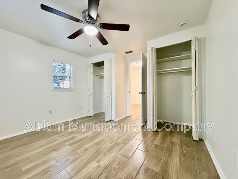 Charming 3-Bedroom Home with Fenced Yard in the Heart of Lake Helen property image