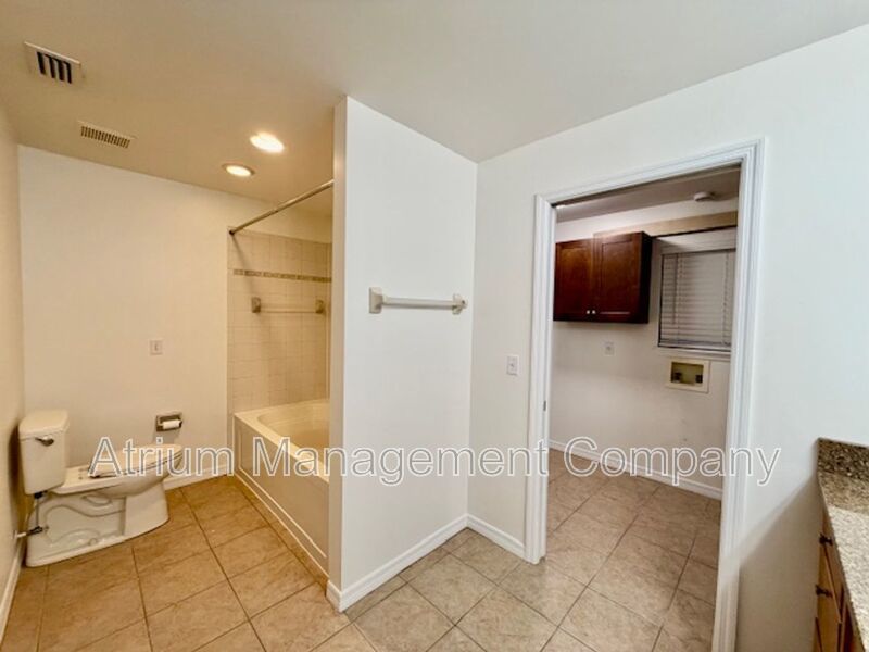 Charming 3-Bedroom Home with Fenced Yard in the Heart of Lake Helen property image