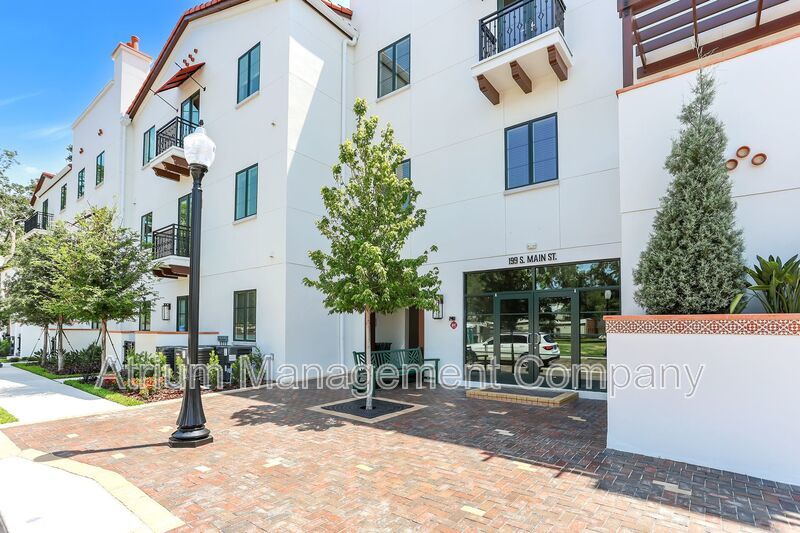 Experience Modern Luxury at Smith & Main: Premier Living in Downtown Winter Garden property image