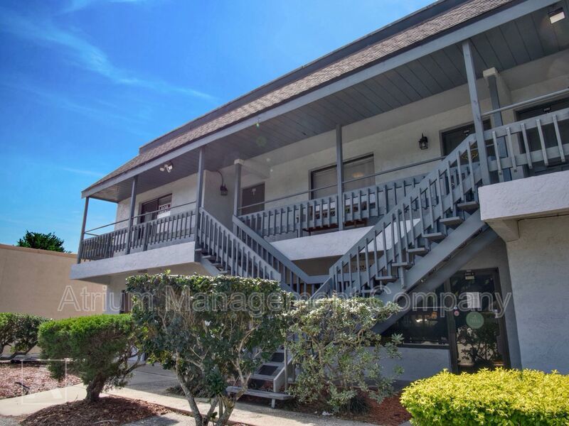 Private 1-Bedroom Apartment on Curry Ford Rd | Exclusive Residential Conversion in Orlando property image