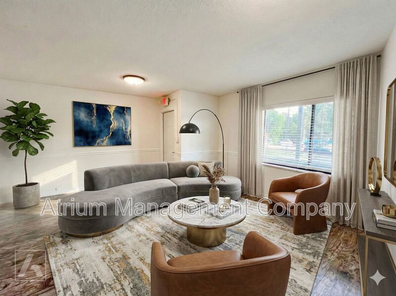 Private 1-Bedroom Apartment on Curry Ford Rd | Exclusive Residential Conversion in Orlando property image