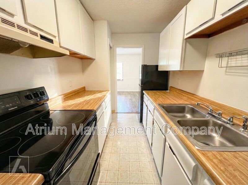 Private 1-Bedroom Apartment on Curry Ford Rd | Exclusive Residential Conversion in Orlando property image