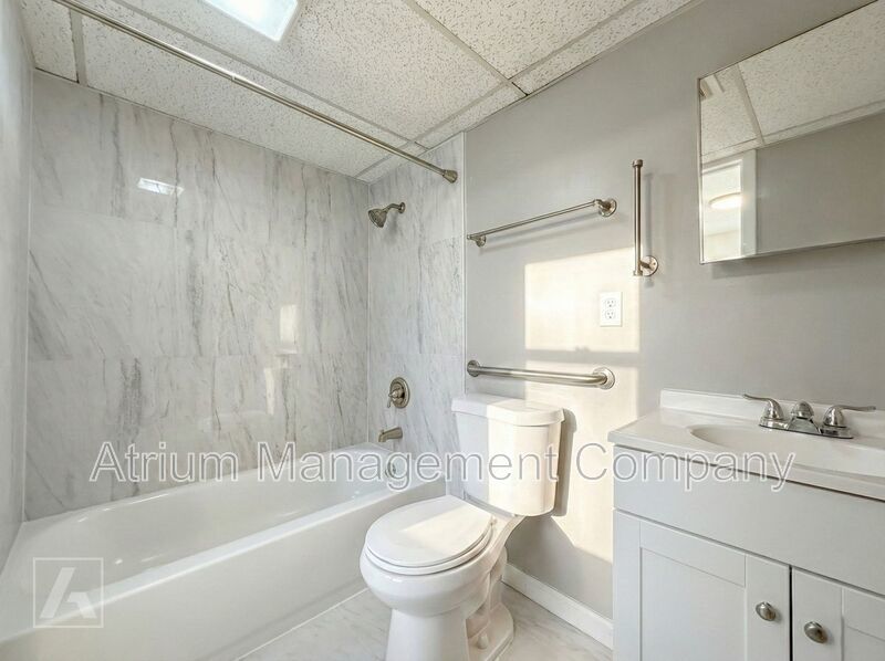 Private 1-Bedroom Apartment on Curry Ford Rd | Exclusive Residential Conversion in Orlando property image
