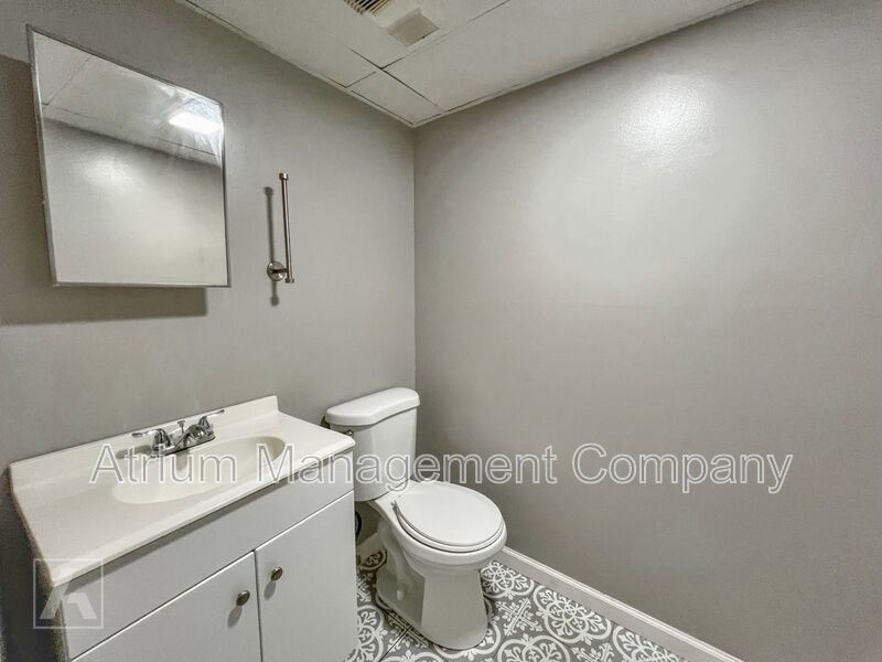 Private 1-Bedroom Apartment on Curry Ford Rd | Exclusive Residential Conversion in Orlando property image