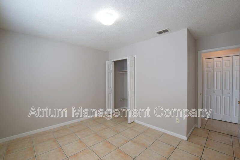 Charming 2-Bedroom in the Heart of Winter Springs – Available Now! property image