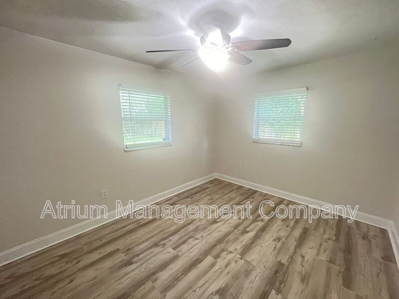 Beautiful 3 Bed 1.5 Bath Pool Home for Rent in Lake Mary, FL property image