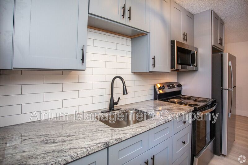 Renovated 1 Bedroom 1 Bathroom property image