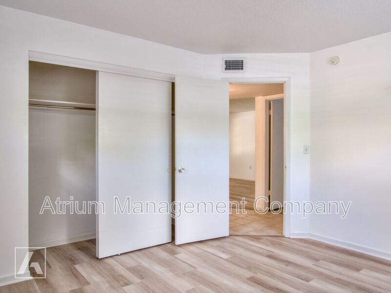 Charming 2 Bedroom, 1 Bath Apartment in Lake Cherokee/Lake Davis Area property image