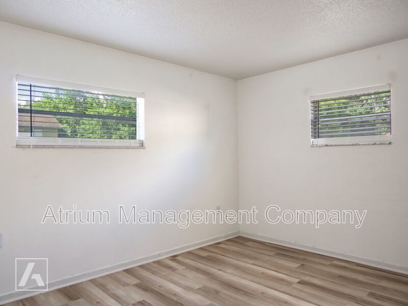 Charming 2 Bedroom, 1 Bath Apartment in Lake Cherokee/Lake Davis Area property image