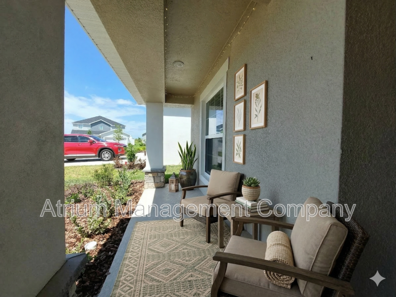 Beautiful 4 Bedroom, 2 Bathroom House property image