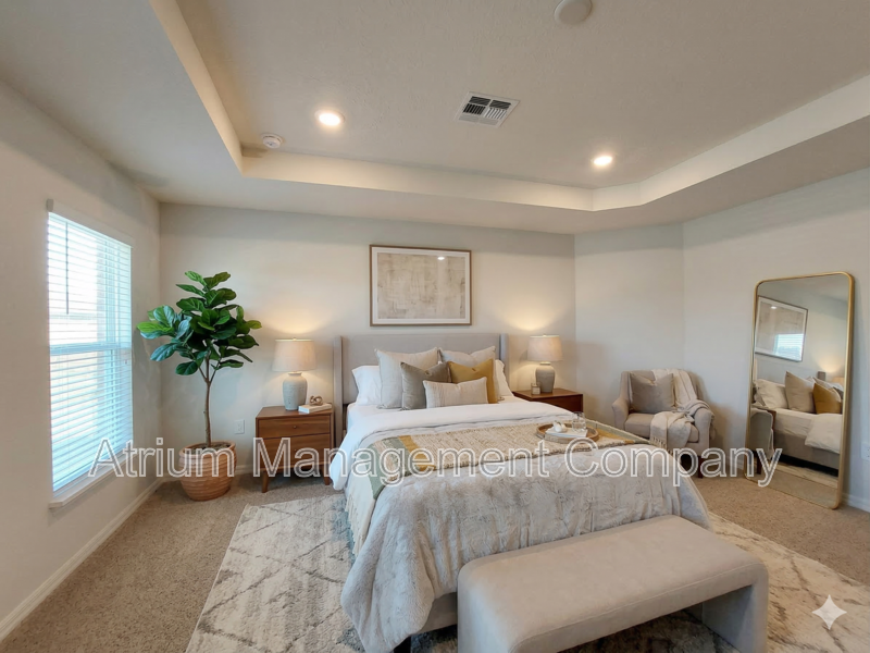 Beautiful 4 Bedroom, 2 Bathroom House property image