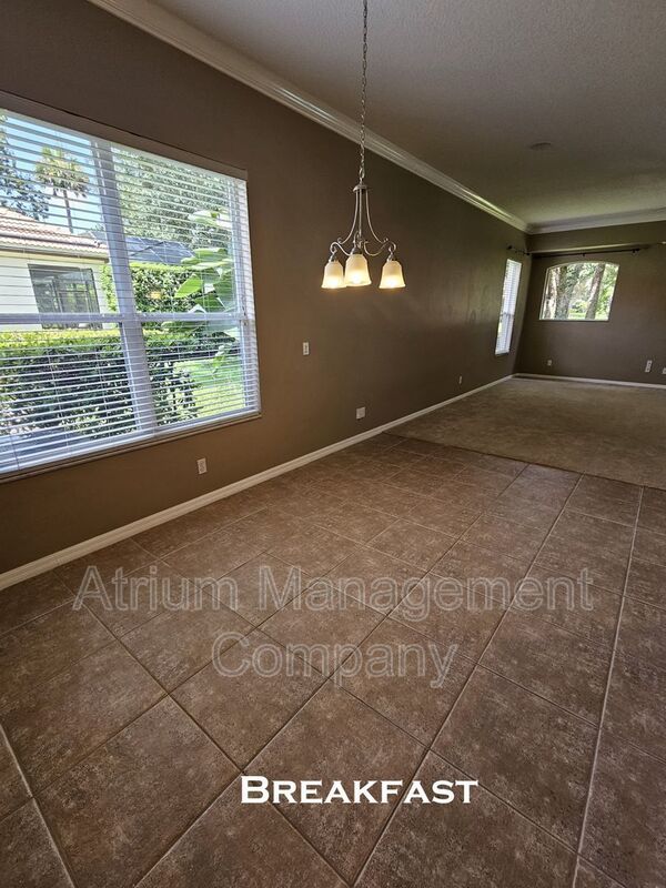 Elegant 5-Bed, 3.5-Bath Pool Home in Lake Mary’s Exclusive Magnolia Plantation – Guard Gated Luxury! property image