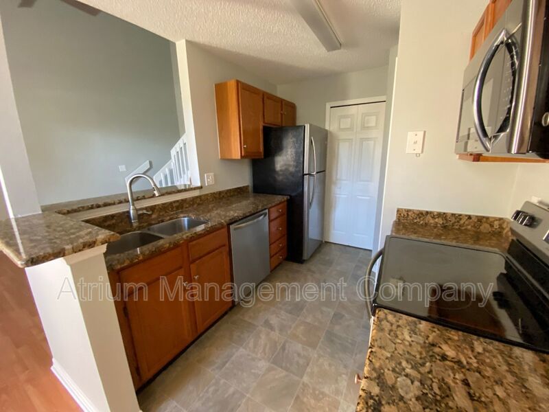 Beautiful updated 2 Bed 2 Bath Condo With Loft and Fireplace for rent in Lake Mary, FL! Hidden Village!! property image