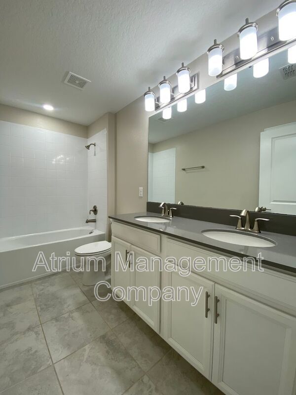 Spacious 5 Bedroom Pool Home with In-Law Suite in Lake Nona’s Coveted Storey Park! property image