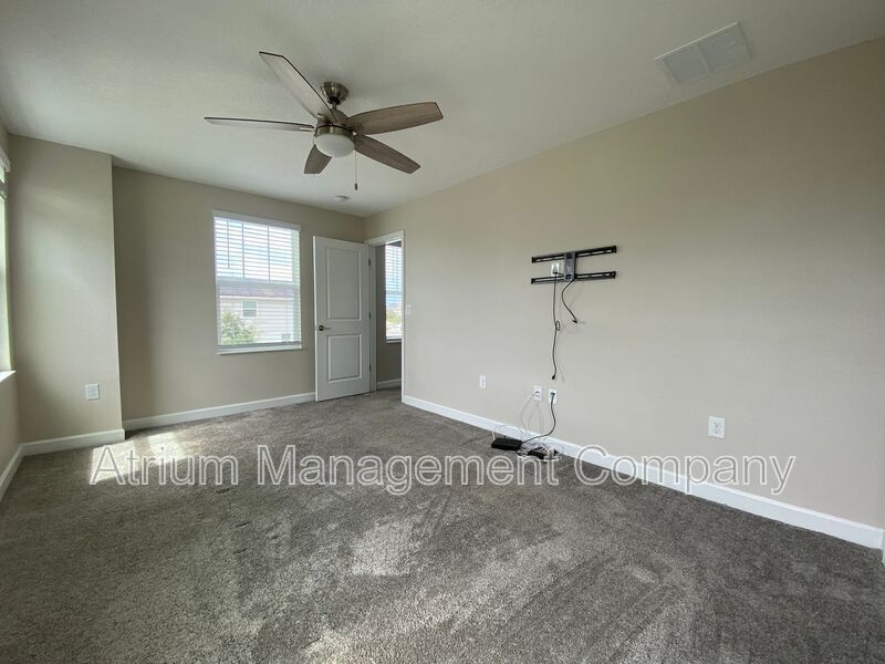 Spacious 5 Bedroom Pool Home with In-Law Suite in Lake Nona’s Coveted Storey Park! property image