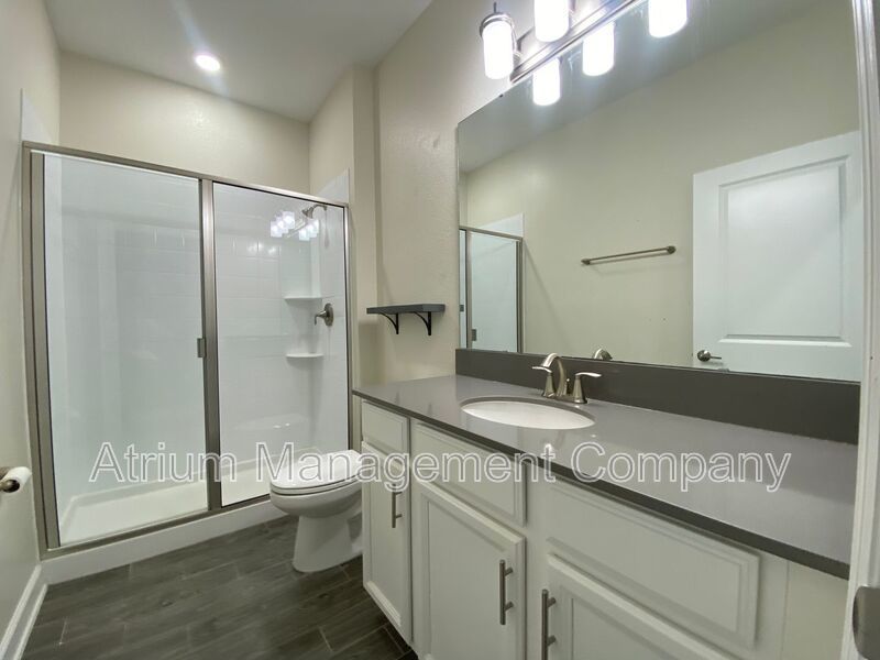 Spacious 5 Bedroom Pool Home with In-Law Suite in Lake Nona’s Coveted Storey Park! property image