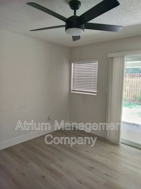 BRAND NEW RENOVATIONS!! 1 MONTH FREE RENT MONTH'S WITH IMMEDIATE MOVE-IN. Gorgeous Fully Renovated 1 Bedroom 1 Bath in Gainesville property image