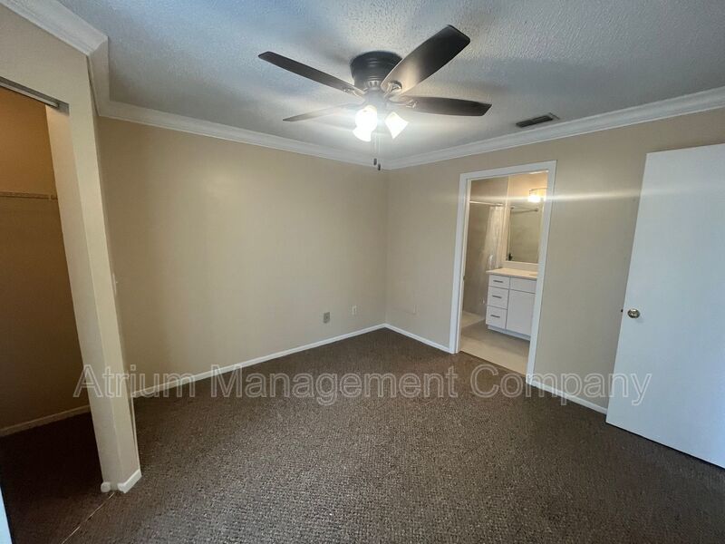 Top-Floor 1 Bedroom Condo in Regency Park – Lake Mary AVAILABLE NOW property image