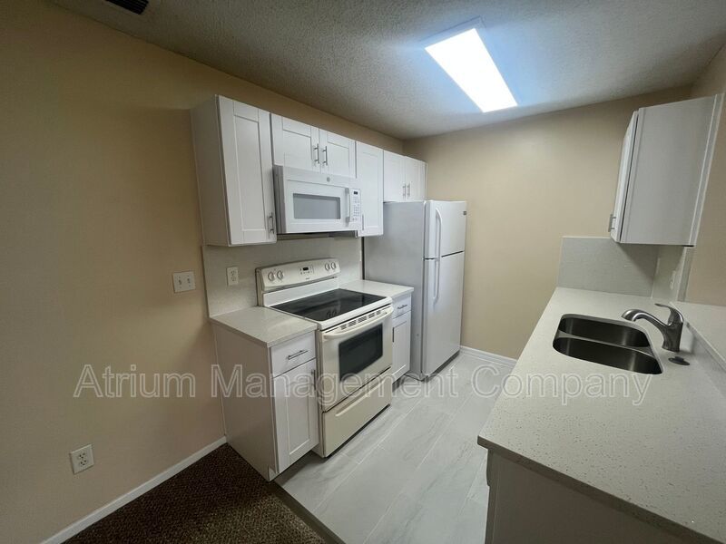 Top-Floor 1 Bedroom Condo in Regency Park – Lake Mary AVAILABLE NOW property image