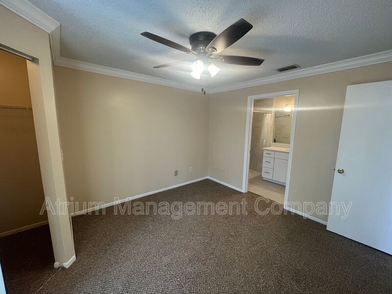 Top-Floor 1 Bedroom Condo in Regency Park – Lake Mary AVAILABLE NOW property image