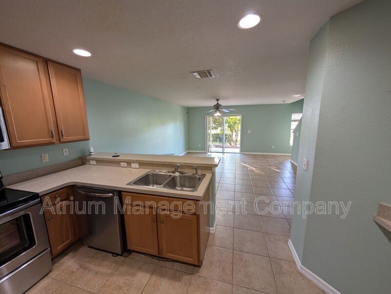 Move-In Ready Townhome | Walden Chase Gated Community property image