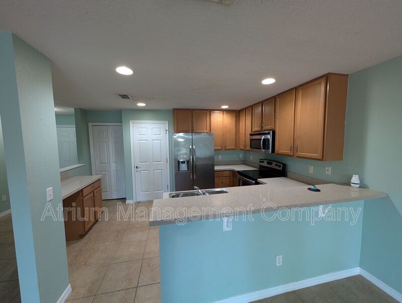 Move-In Ready Townhome | Walden Chase Gated Community property image