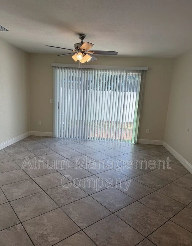 Move-In Ready!! 2 Bedroom 2.5 Bathroom Townhome!! property image