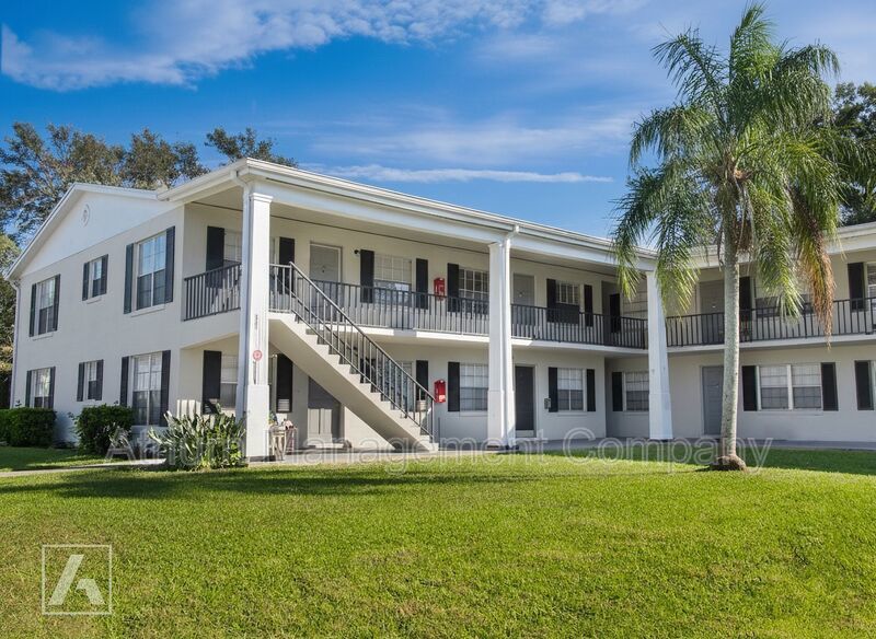 Spacious & Renovated: 2-Bedroom Living in Downtown DeLand property image