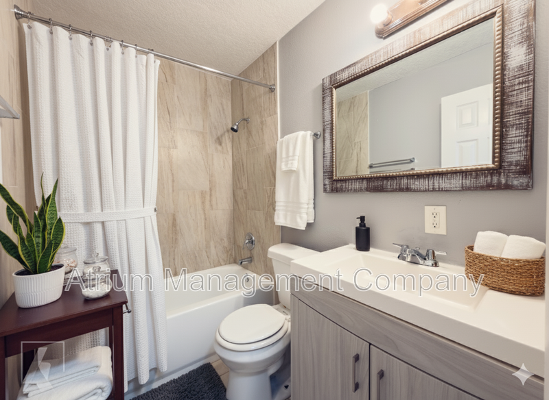 Spacious & Renovated: 2-Bedroom Living in Downtown DeLand property image